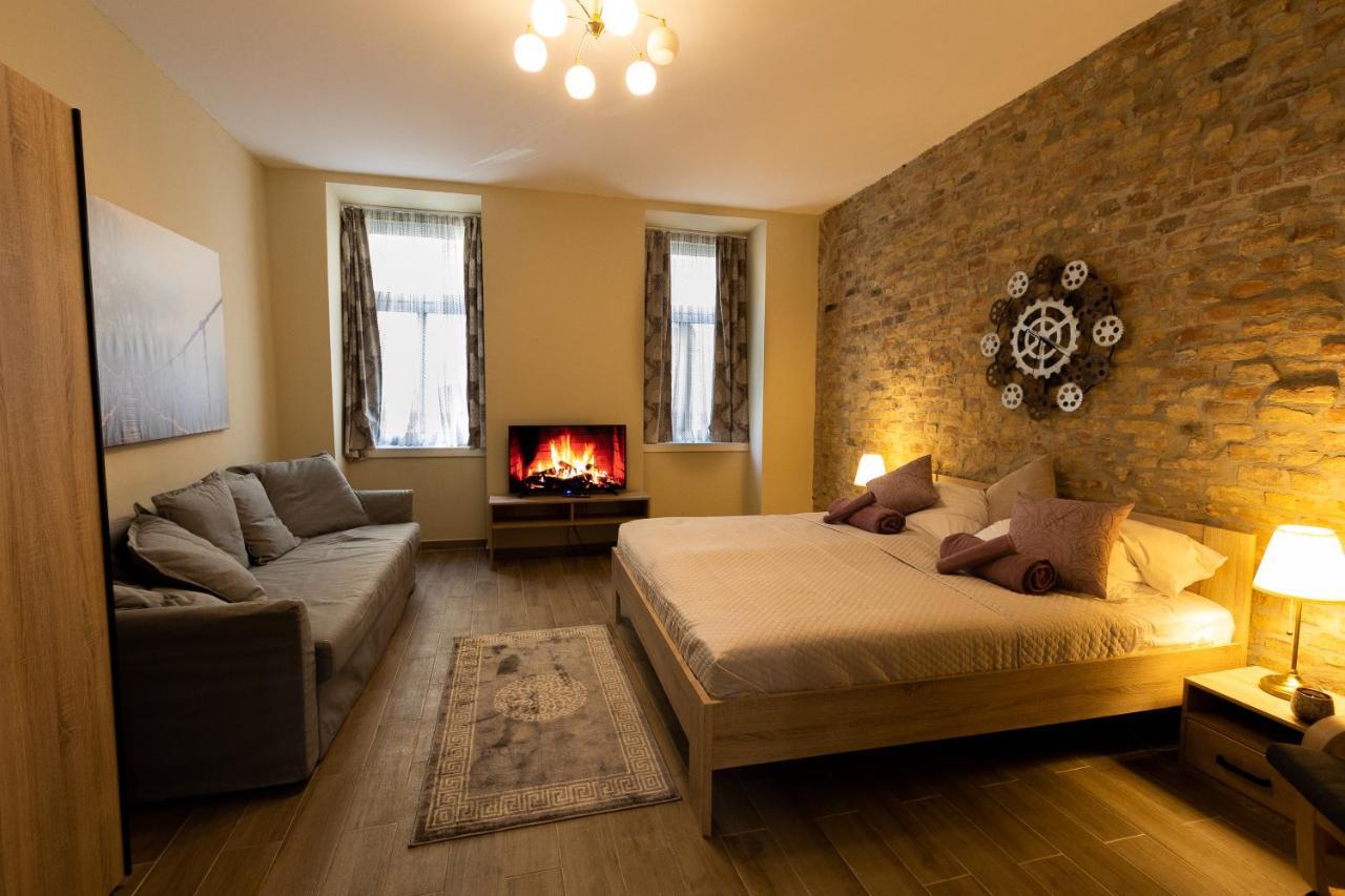 Comfortable Romantic 1 Bedroom Apartment Near Augarten Вена Экстерьер фото